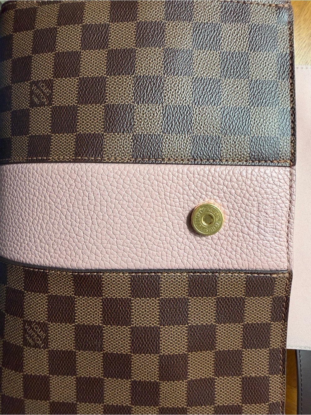 Louis Vuitton Damier Bond Street Bag with Pink Leather Accent - Picture 12 of 16